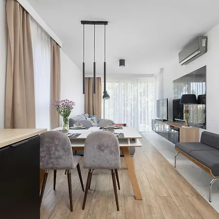 Lejlighed Przytulny Z Miejscem Parkingowym W Kolobrzegu By Renters